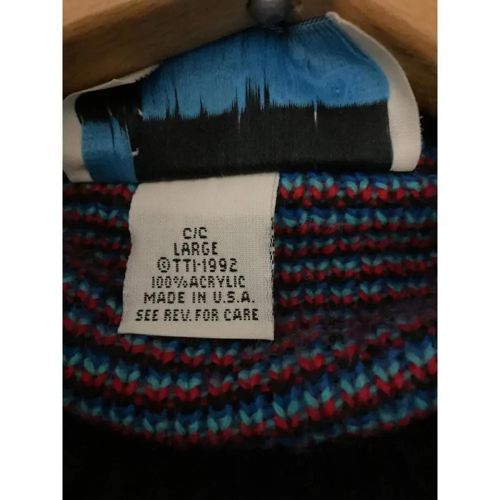 Vintage In Resource/Doris Skis Sweater with Bold Geometric Pattern Large